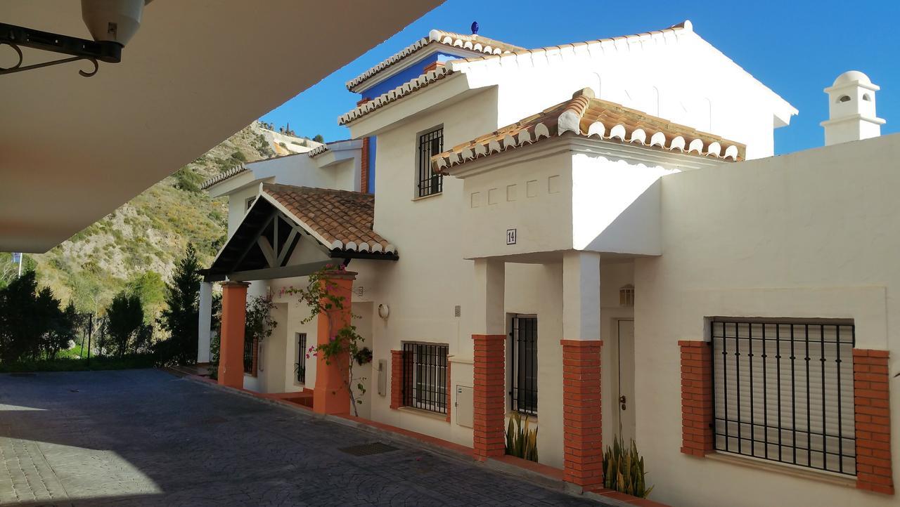 Lovely House With Views In Marina Del Este Almuñécar Dış mekan fotoğraf